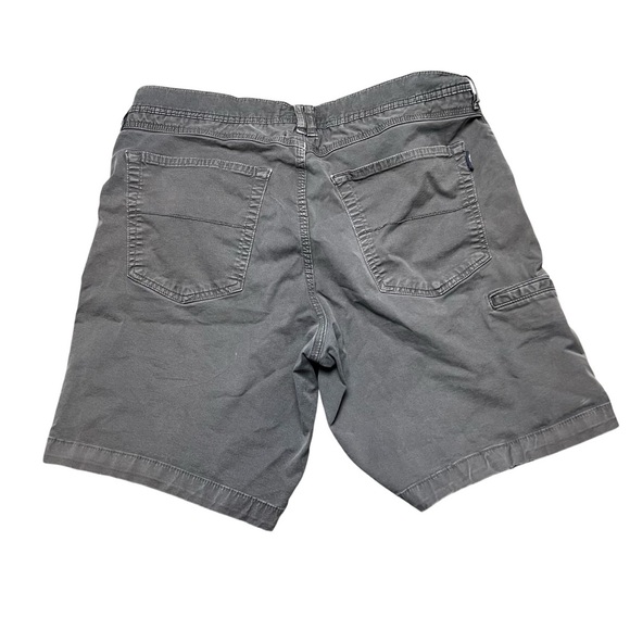 North Face Shorts Mens 36 Pockets Button Lightweight Outdoors Gray Chino - Picture 2 of 5